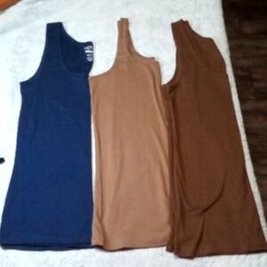 Old Navy Tank Tops